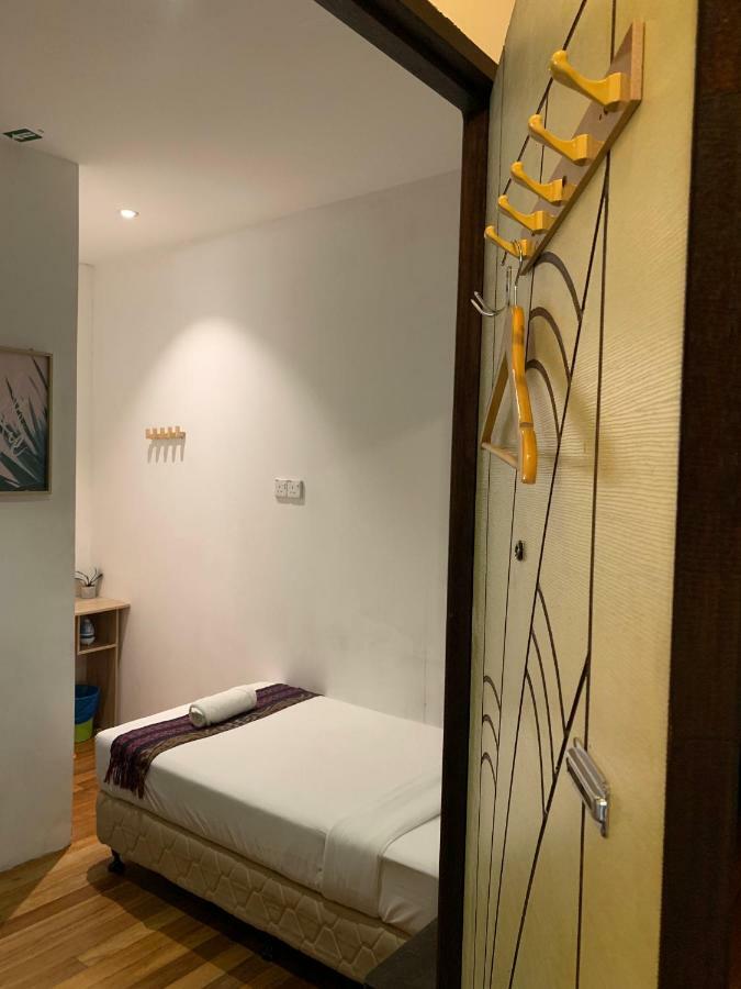 My Place Hotel & Lodge Kuching Kültér fotó