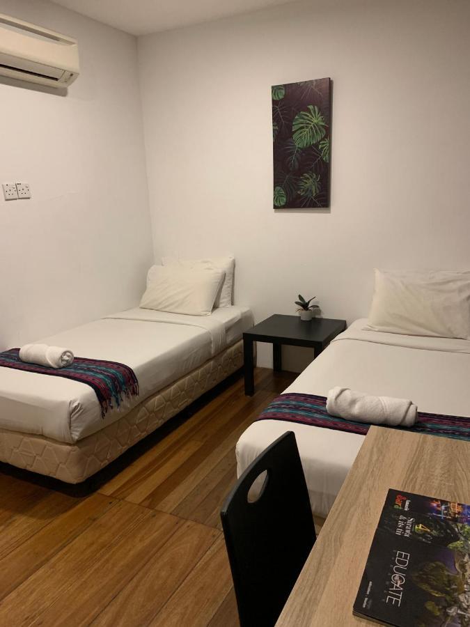 My Place Hotel & Lodge Kuching Kültér fotó
